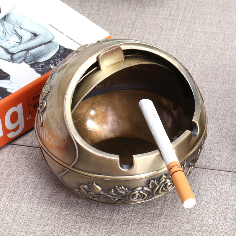 新しい【金属製灰皿 防風ヴィンテージ蓋飾り レトロなタバコ用 - Vape Decoration のレビューと価格
