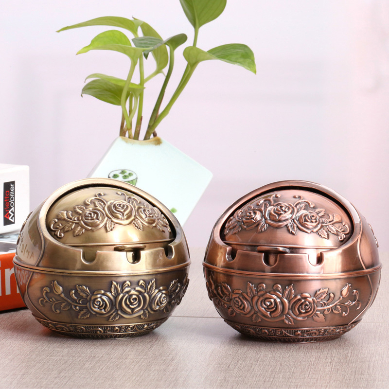 新しい【金属製灰皿 防風ヴィンテージ蓋飾り レトロなタバコ用 - Vape Decoration のレビューと価格
